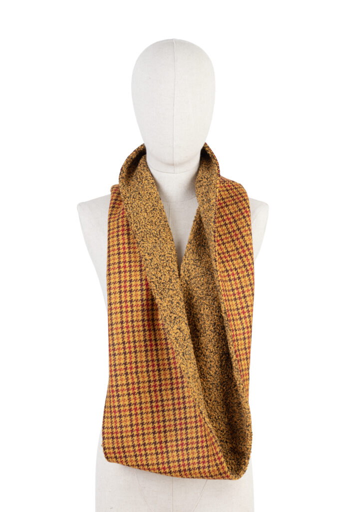 Scarves by Venia Mitropanou — handcrafted in Greece