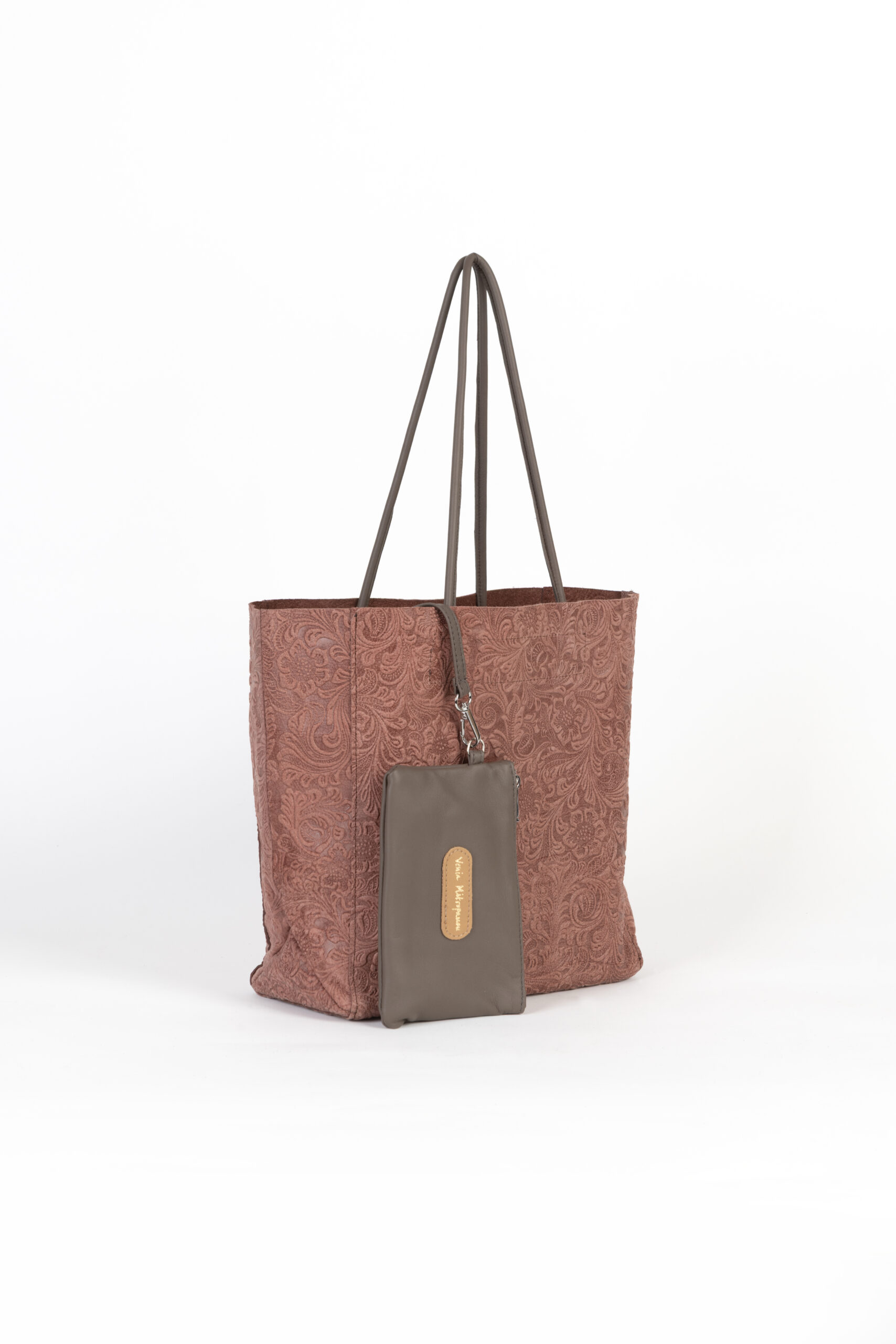 Bags by Venia Mitropanou — handcrafted in Greece