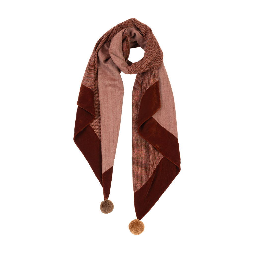Scarves by Venia Mitropanou — handcrafted in Greece