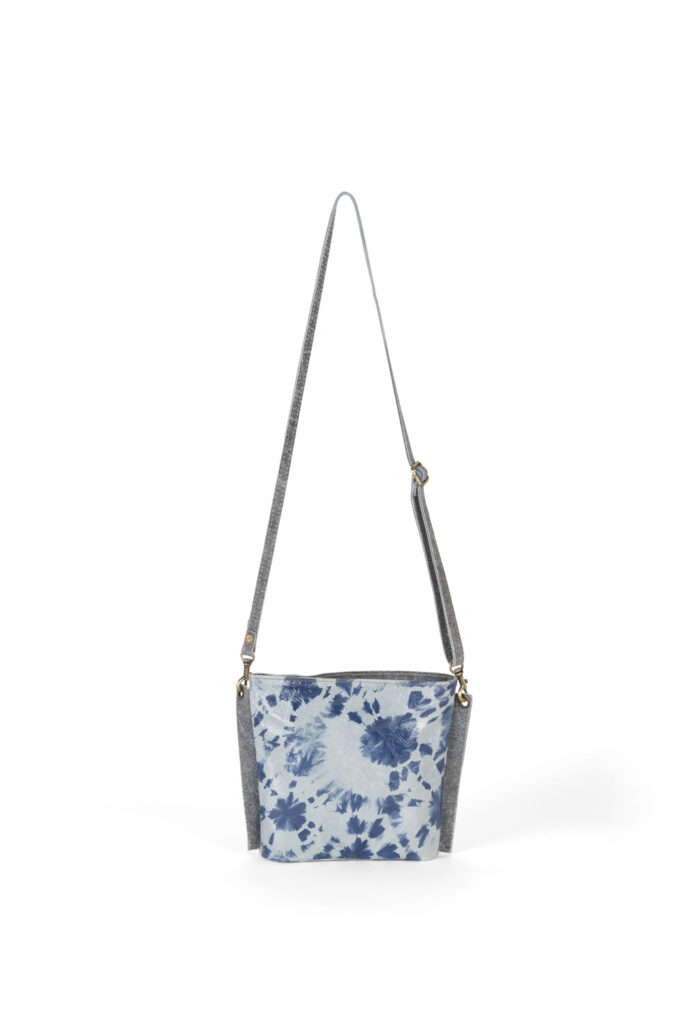 PETITE BLUE PRINTED LEATHER