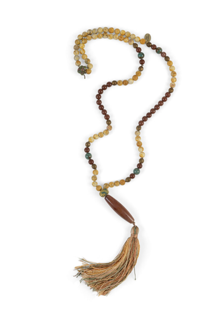 NECKLACE JADE